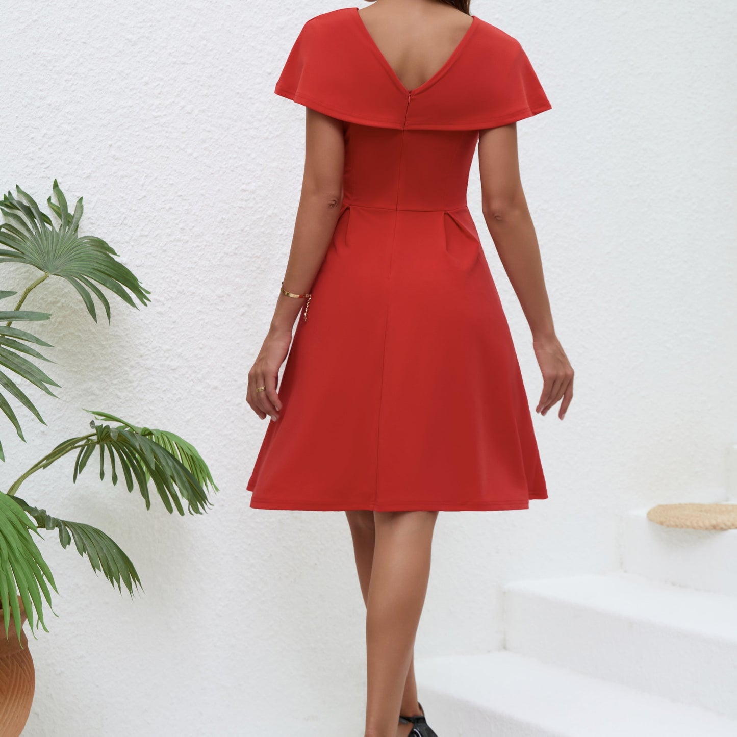 Women Solid Color V-Neck Slim Waist A-Line Dress